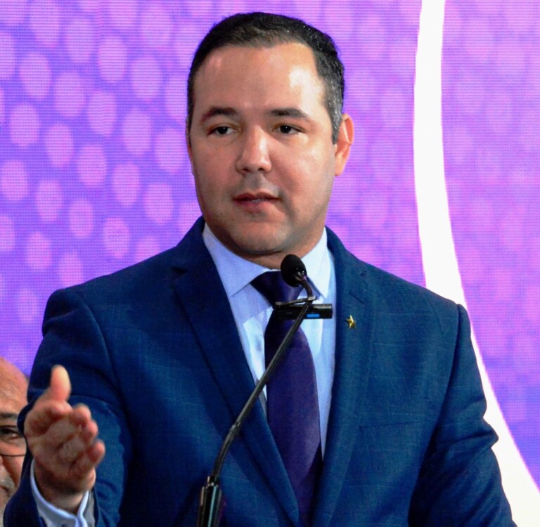 Johnny Pujols: “El Gobierno debe procurar mecanismos para resguardar nuestra frontera sin desconsiderar la dignidad de una persona”