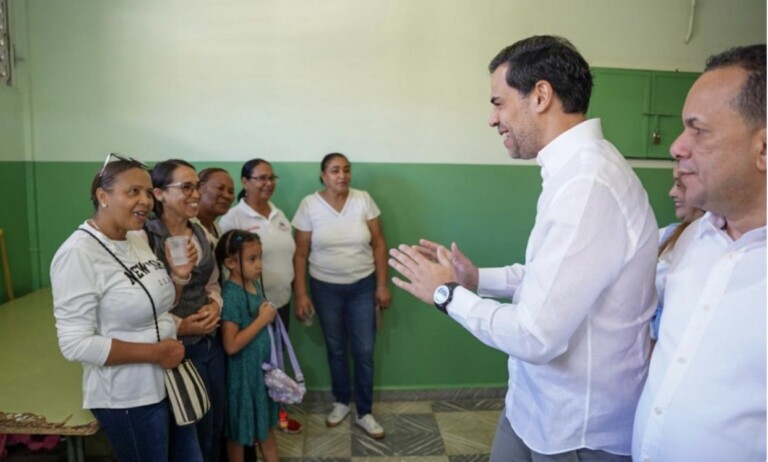 Roberto Ángel Salcedo evalúa avances educativos en “El Gobierno en las Provincias”
