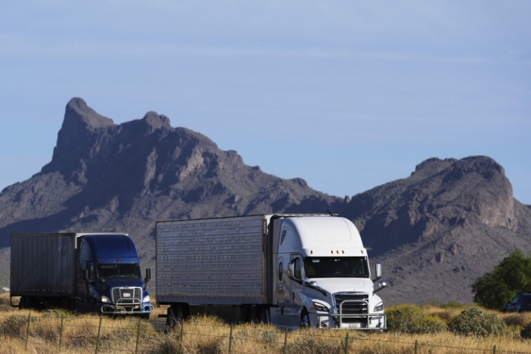 Exigirán prueba de inglés a camioneros en Estados Unidos