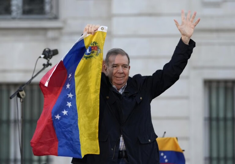Edmundo González fue hospitalizado en España por «un episodio súbito de baja tensión»