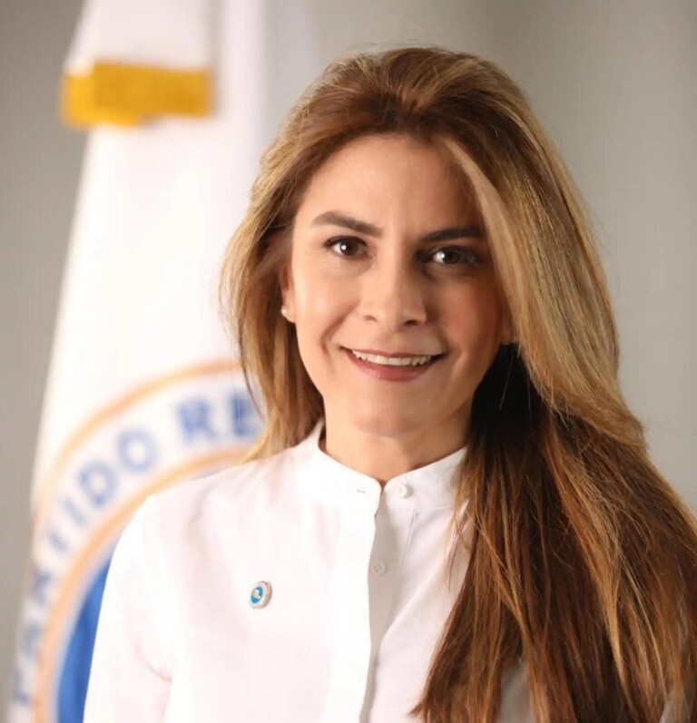 Carolina Mejía lidera respaldo de diputados entre presidenciables del PRM