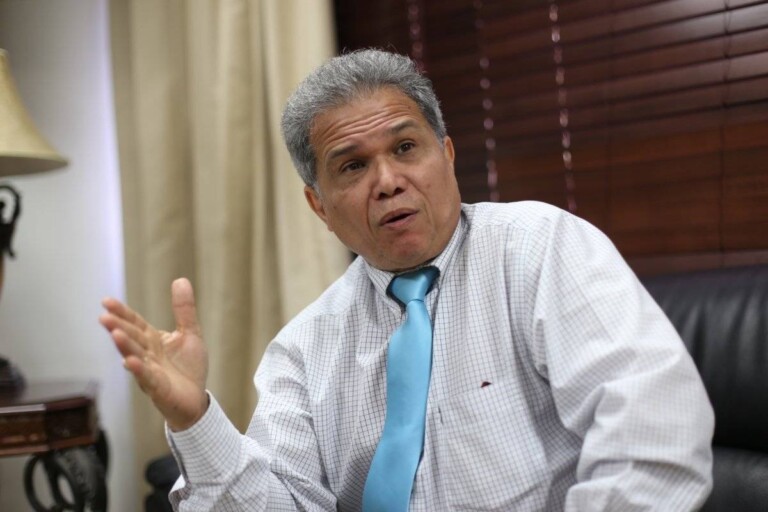Colegio Médico Dominicano anuncia paro de labores por 48 horas a partir del miércoles 14 de mayo.