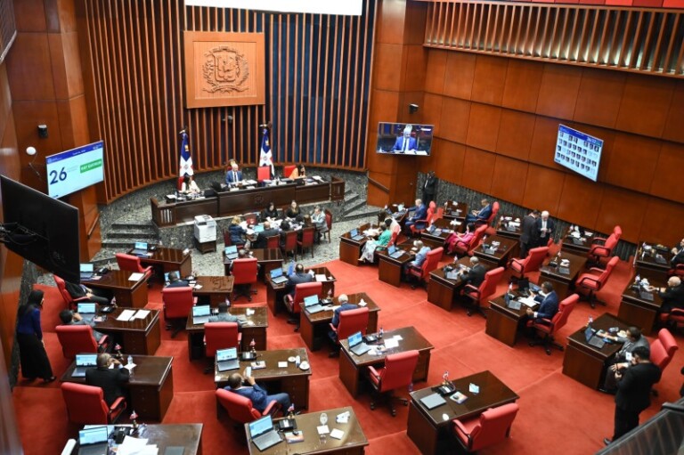 Senado aprueba préstamos por un monto de 275 millones de dólares a petición del Poder Ejecutivo