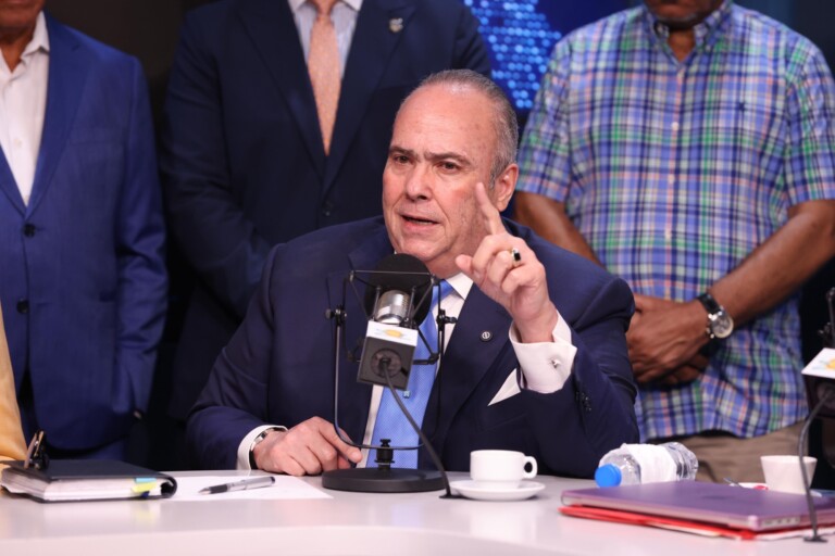 Charlie Mariotti anuncia su aspiración presidencial: “conozco el Estado dominicano”