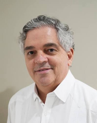 Abinader designa a Julio Ramón Cordero como comisionado para supervisar contratos de mantenimiento escolar