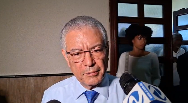 Ángel Lockward critica el caso Calamar y asegura que “no tiene ni pies ni cabeza”