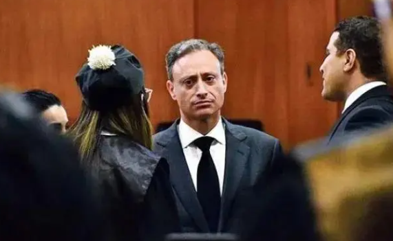 Tribunal rechaza levantar impedimento de salida a Jean Alain Rodríguez para viaje médico a España