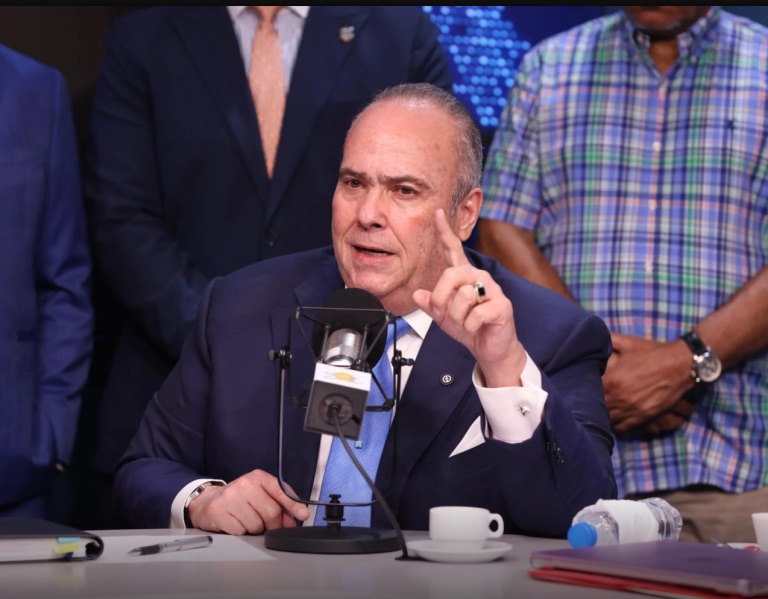 Charlie Mariotti propone reunión urgente de aspirantes presidenciales del PLD ante escalada de la crisis en Medio Oriente