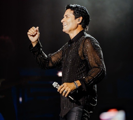 Chayanne pisa suelo Dominicano y promete: “bailar bachata” en su concierto en el Quisqueya