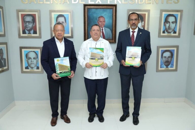 COOPNAMA fortalece programa de becas en alianza con la UFHEC