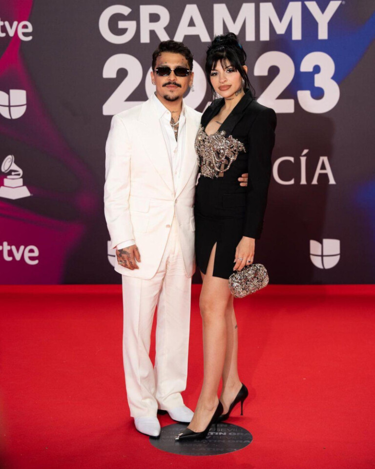 Cazzu revela que no puede hablar de Christian Nodal: “legalmente no lo puedo hacer”