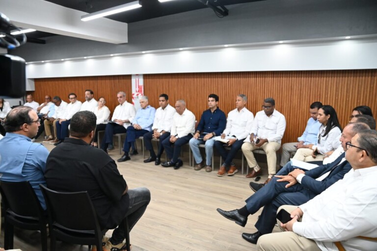 Gobierno avanza en un 85 % obra de saneamiento en Licey al Medio con inversión de RD$2,000 millones