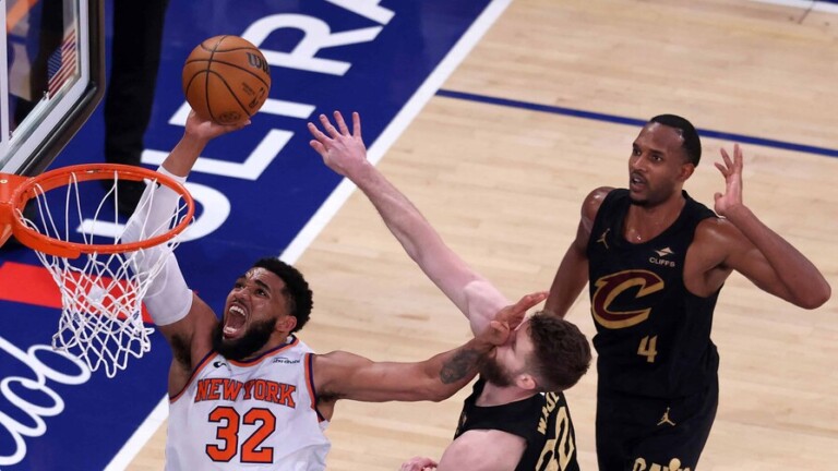 Knicks logran primer triunfo de final del Este con inverosímil remontada; Towns, un doble doble