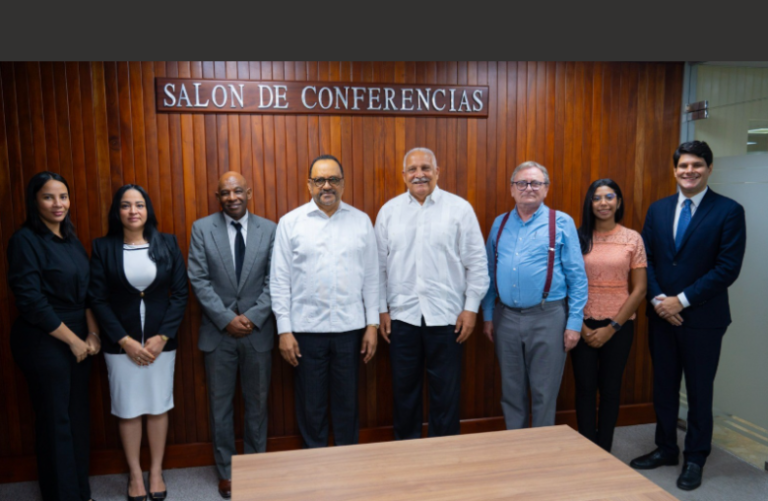 Ministerio de Justicia y representantes de la provincia Hermanas Mirabal sellan alianza estratégica para combatir la violencia