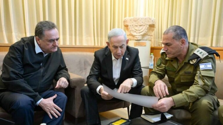 Israel intensifica sus ataques en el Líbano mientras se negocia un acuerdo de paz en Catar