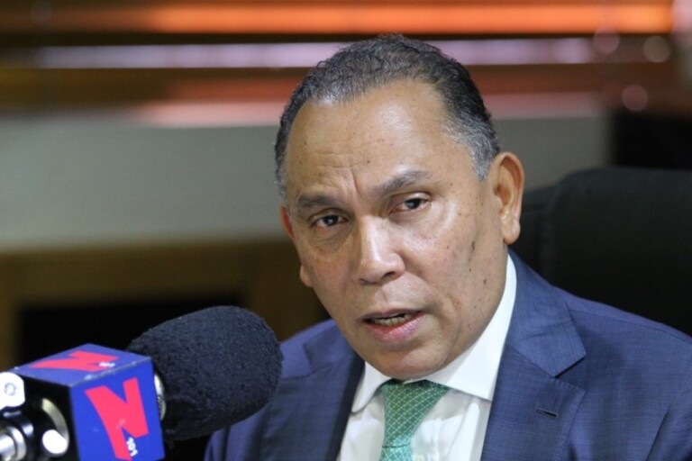 Radhamés Jiménez acusa al PRM de gobernar “sin rumbo” y de vivir de promesas incumplidas