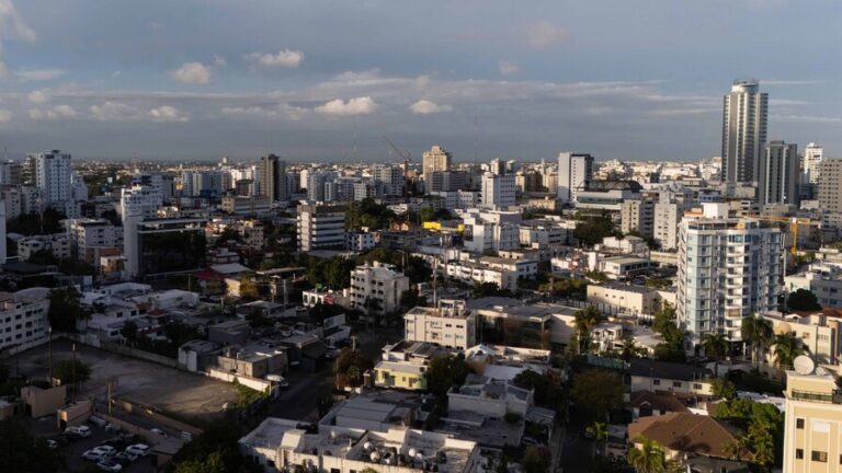 La República Dominicana es el segundo país en América Latina con más deuda en moneda extranjera