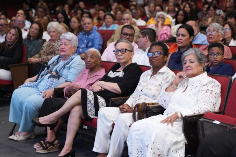 Indotel presenta documental que honra legado de mujeres extraordinarias dominicanas