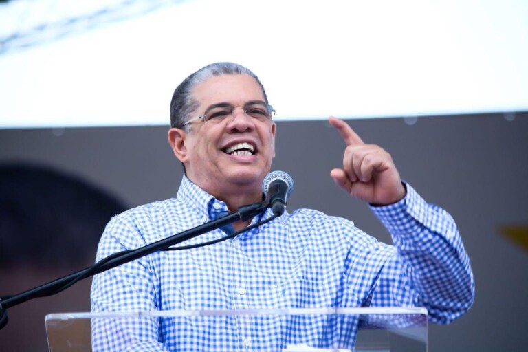 Carlos Amarante asegura que la popularidad del PRM continúa en descenso