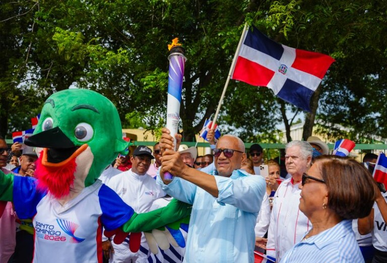 La Vega demuestra porque es la Ciudad Olímpica al llegar la «Antorcha de los Valores»