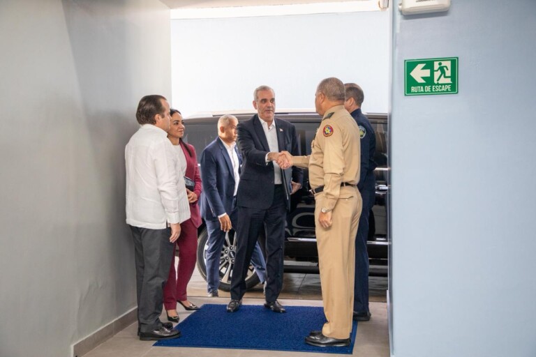 Presidente Abinader encabeza la reunión de seguimiento al Plan de Seguridad Ciudadana