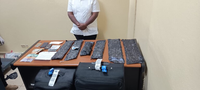 Capturan a haitiano-estadounidense cuando viajaba a Madrid con cocaína