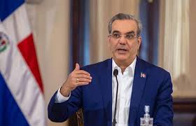 PRESIDENTE LUIS ABINADER DISPONE HABILITAR UN VUELO HUMANITARIO PARA QUE DOMINICANOS AFECTADOS POR TERREMOTOS EN VENEZUELA PUEDAN REGRESAR A RD