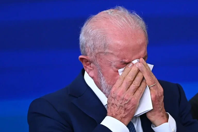 Lula da Silva termina su última sesión de radioterapia tras un cáncer de piel: «estoy feliz»
