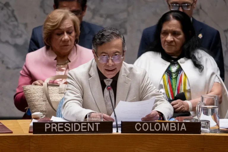 Gustavo Petro arremete contra la IA en sesión de la ONU