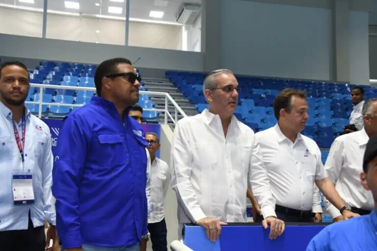 Presidente completa recorrido por sedes de Juegos 2026