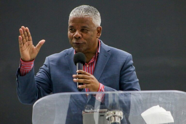 El pastor Darío Mateo responde a Nuria Piera y llama a la reflexión a la comunidad evangélica