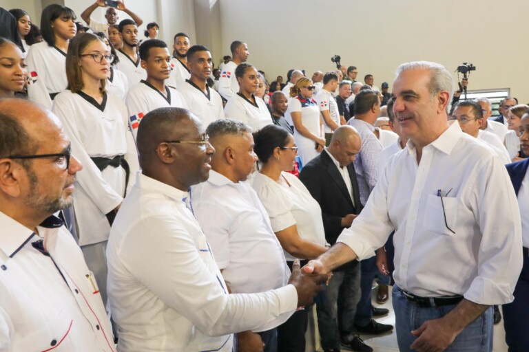 Presidente Abinader inaugura pabellones de voleibol y taekwondo en Centro Olímpico previo a inicio de XXV Juegos Centroamericanos y del Caribe Santo Domingo 2026