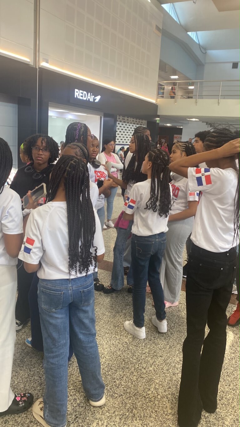 La delegación del Club Calero quedó varada en el Aeropuerto Internacional de Las Américas (AILA)