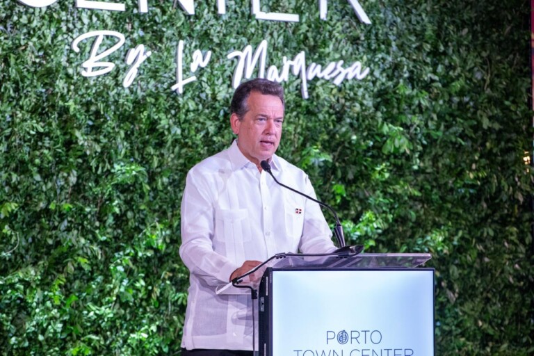 Las buenas políticas gubernamentales del presidente Abinader impulsan la apertura del centro comercial Porto Town Center by La Marquesa en Arroyo Hondo