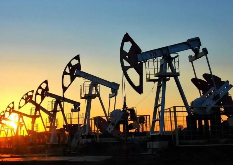 Petróleo West Texas vuelve a subir y se coloca a US$70.46 por tensiones en el Estrecho de Ormuz