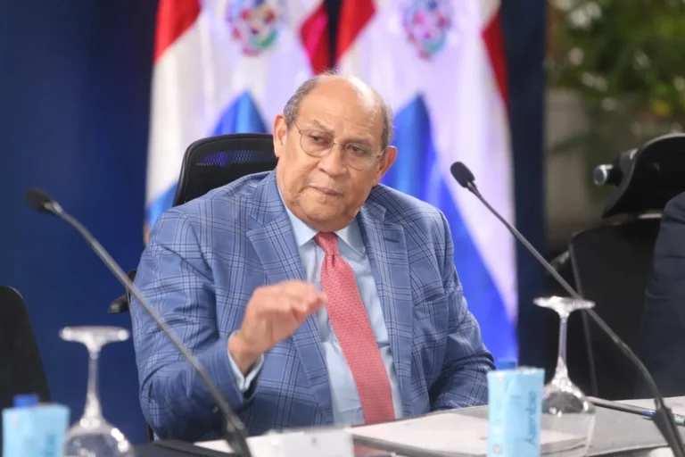 Convocatoria especial cubrirá 100 % de matrícula universitaria
