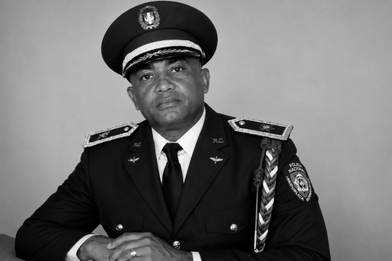 Muere oficial de la Fuerza Aérea tras recibir cuatro disparos en Santo Domingo Este
