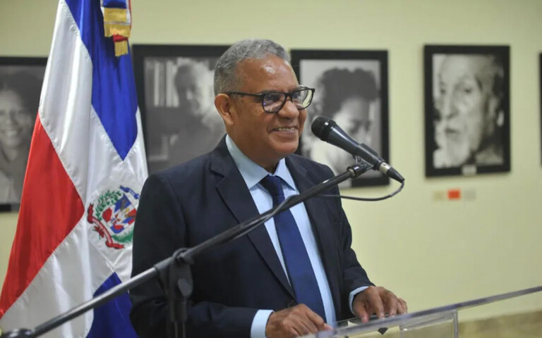 Con el libro ‘Desde un costado de la (des)memoria’, Gustavo Olivo Peña gana el Premio Nacional de Cuento José Ramón López 2026