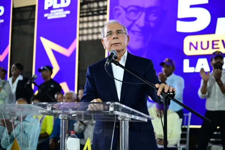 Danilo Medina: 80 % cree que RD va por camino equivocado