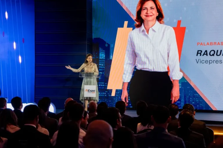 Equipo de Raquel Peña prepara recorridos y la define como “carta de triunfo”