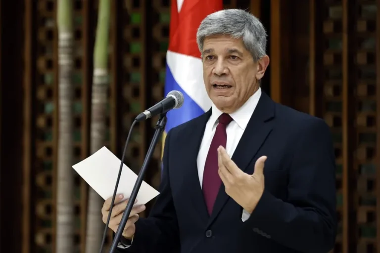 Cuba considera a Venezuela un «país amigo», no un «aliado»