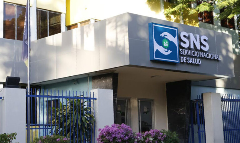Director SNS garantiza servicios de salud ante llamado a paro y pide al Colegio Médico Dominicano retomar el diálogo