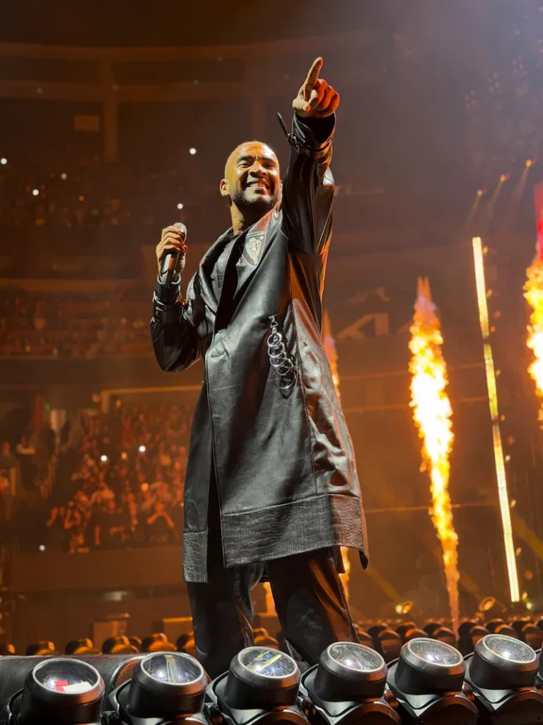 Don Omar defiende a fanática, pero advierte: “No todo el mundo reacciona como yo”