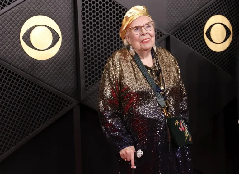 Joni Mitchell se convierte en ciudadana de EE.UU. tras más de seis décadas en el país