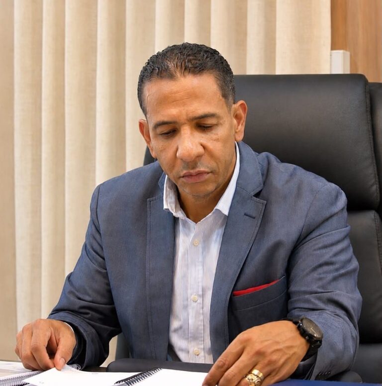 Pedro Jiménez emplaza a Nelson Arroyo por conflicto con empresa de Oviedo y advierte sobre el sustento de cientos de familias