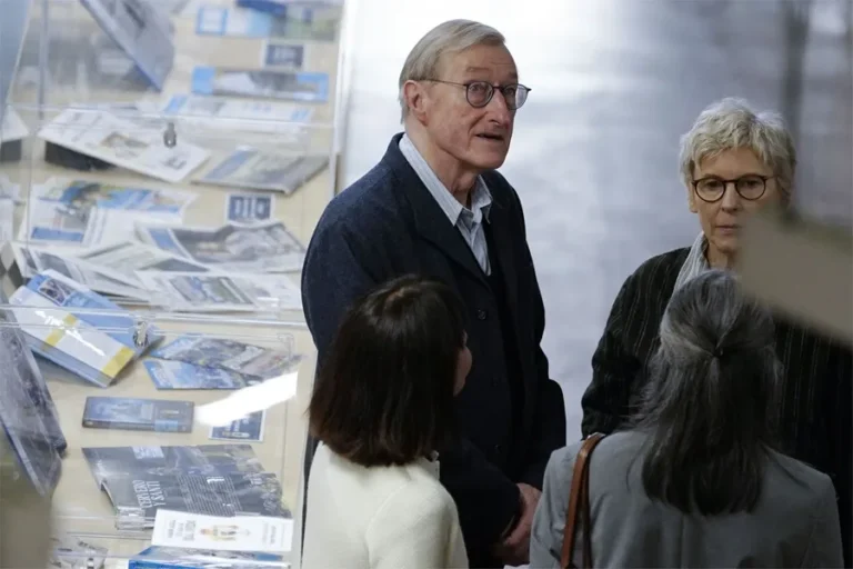 Julian Barnes asegura que el arte expresa «versiones nuevas de verdades antiguas»
